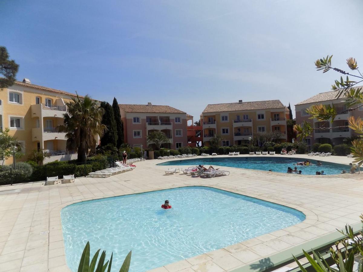 Appartement Piscine Mer Montagne Les Issambres Exterior foto